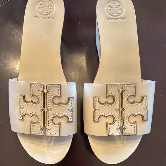 Tory Burch Wooden Wedge Leather Strap Sandals - Cream, Tan - sz 7 - Ltly Worn - Picture 3 of 8